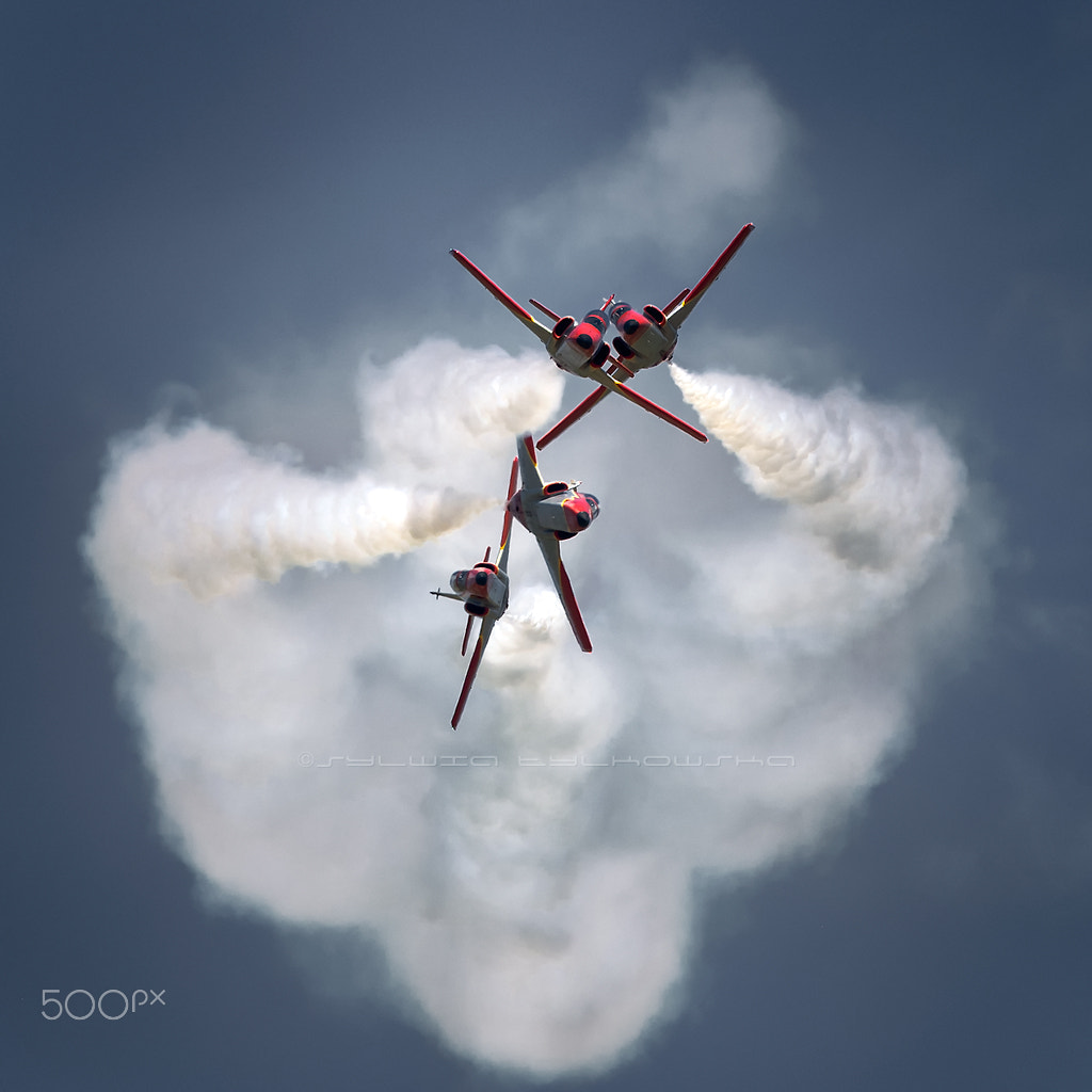 Nikon D90 + Nikon AF-S Nikkor 300mm F4D ED-IF sample photo. Patrulla aguila / casa c-101eb aviojet photography