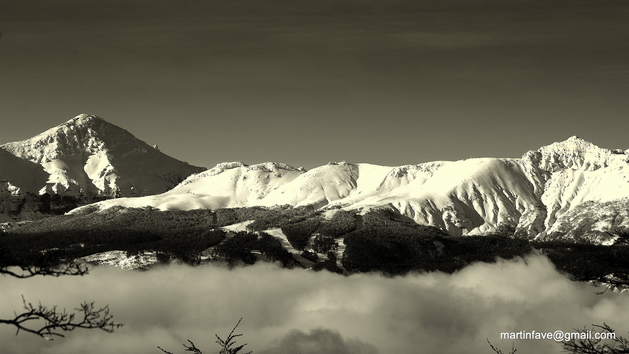 Nikon AF Nikkor 70-300mm F4-5.6G sample photo. Chapelco photography