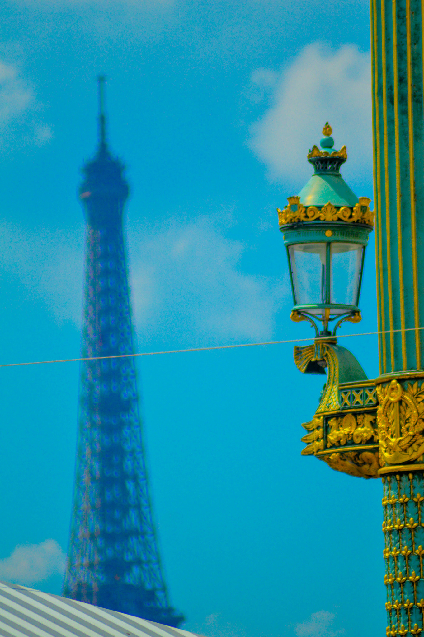 AF Zoom-Nikkor 35-70mm f/2.8 sample photo. Farol place de la concorde photography
