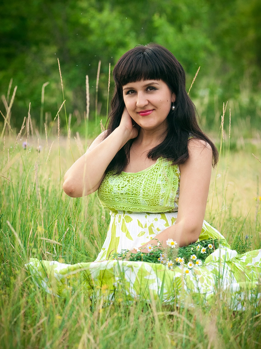 AF Zoom-Nikkor 80-200mm f/2.8 ED sample photo. Irina photography