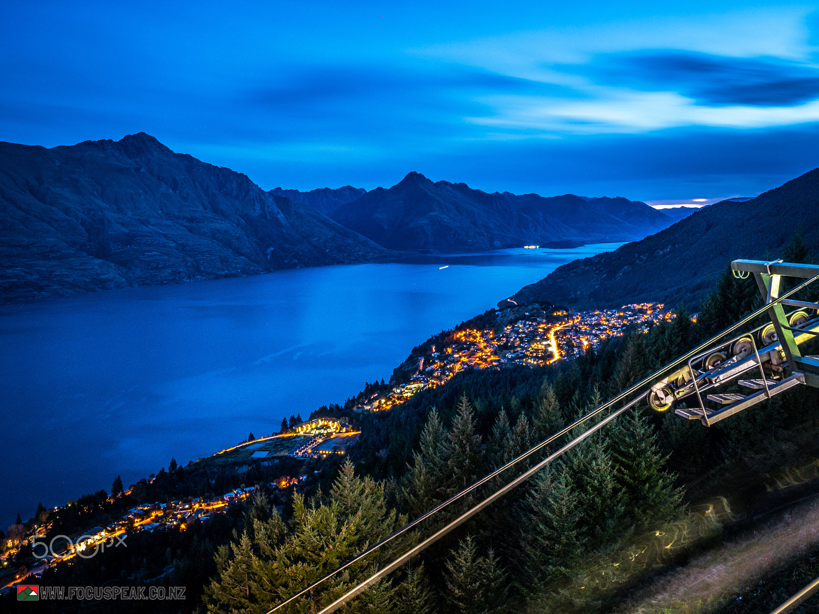 Panasonic Lumix G Vario 7-14mm F4 ASPH sample photo. Night climber photography