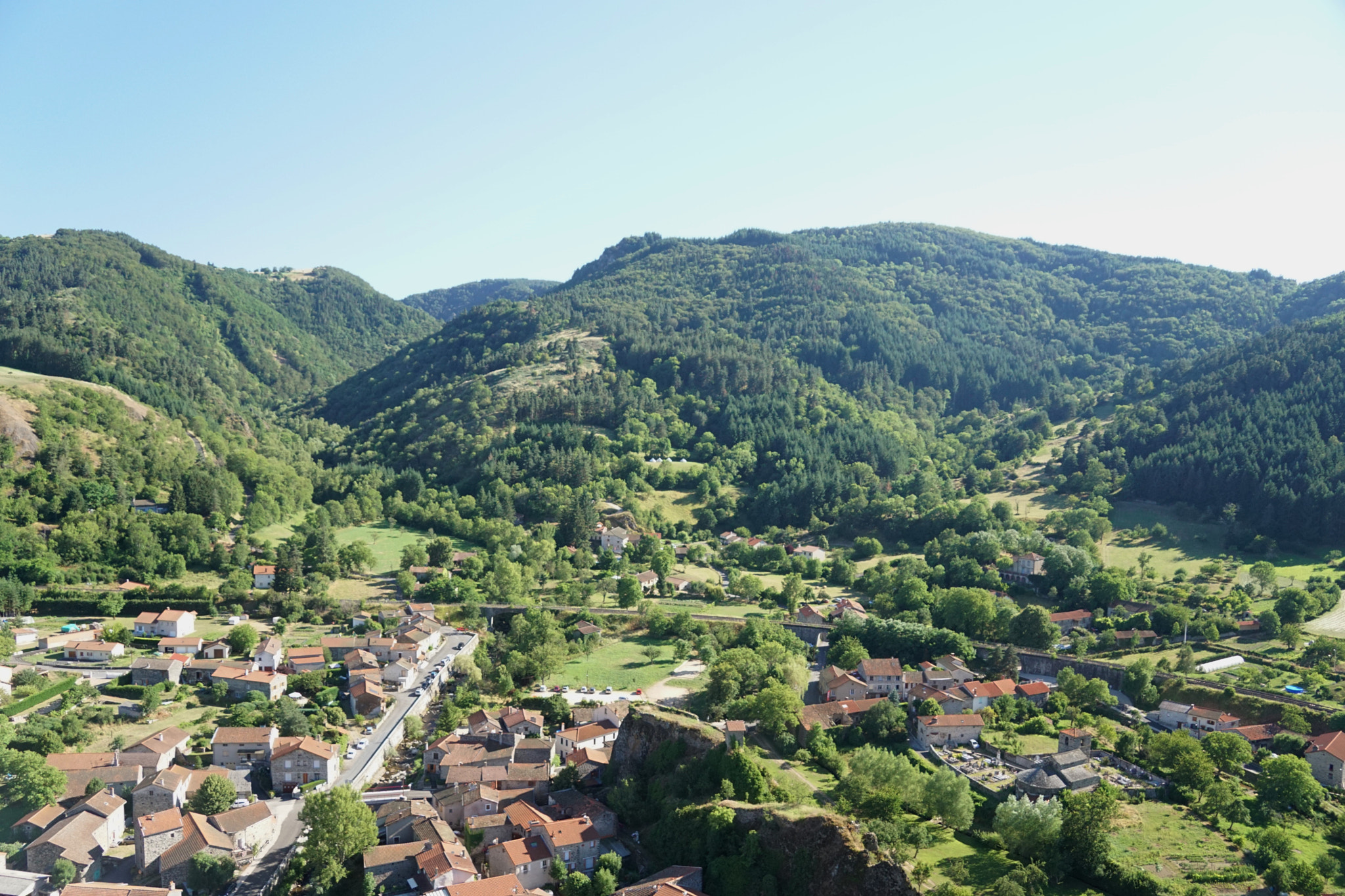 Sony DT 18-250mm F3.5-6.3 sample photo. Prades le village photography