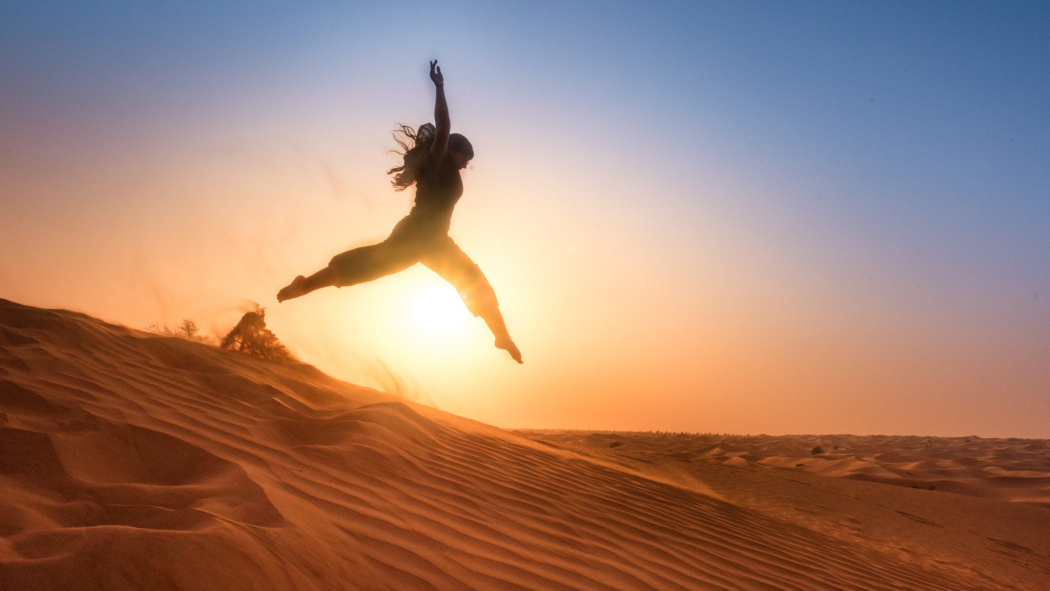 Nikon D810 + Nikon AF Nikkor 24mm F2.8D sample photo. Sand dance - desert photography