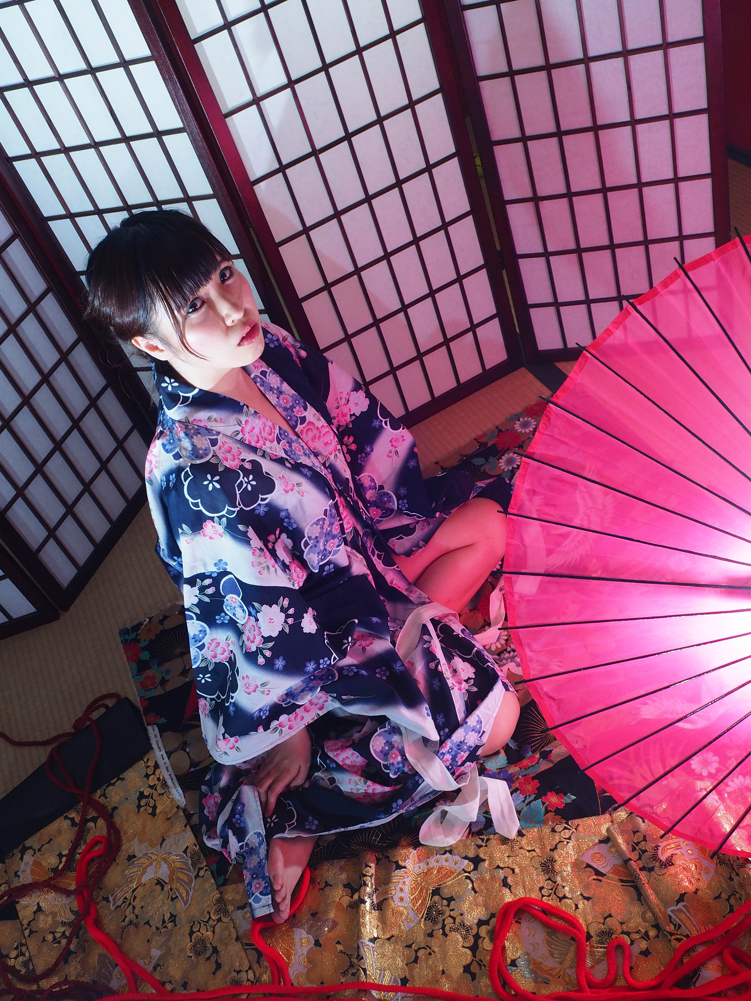 Olympus OM-D E-M5 II + Olympus M.Zuiko Digital 17mm F2.8 Pancake sample photo. Model:mikoto photography