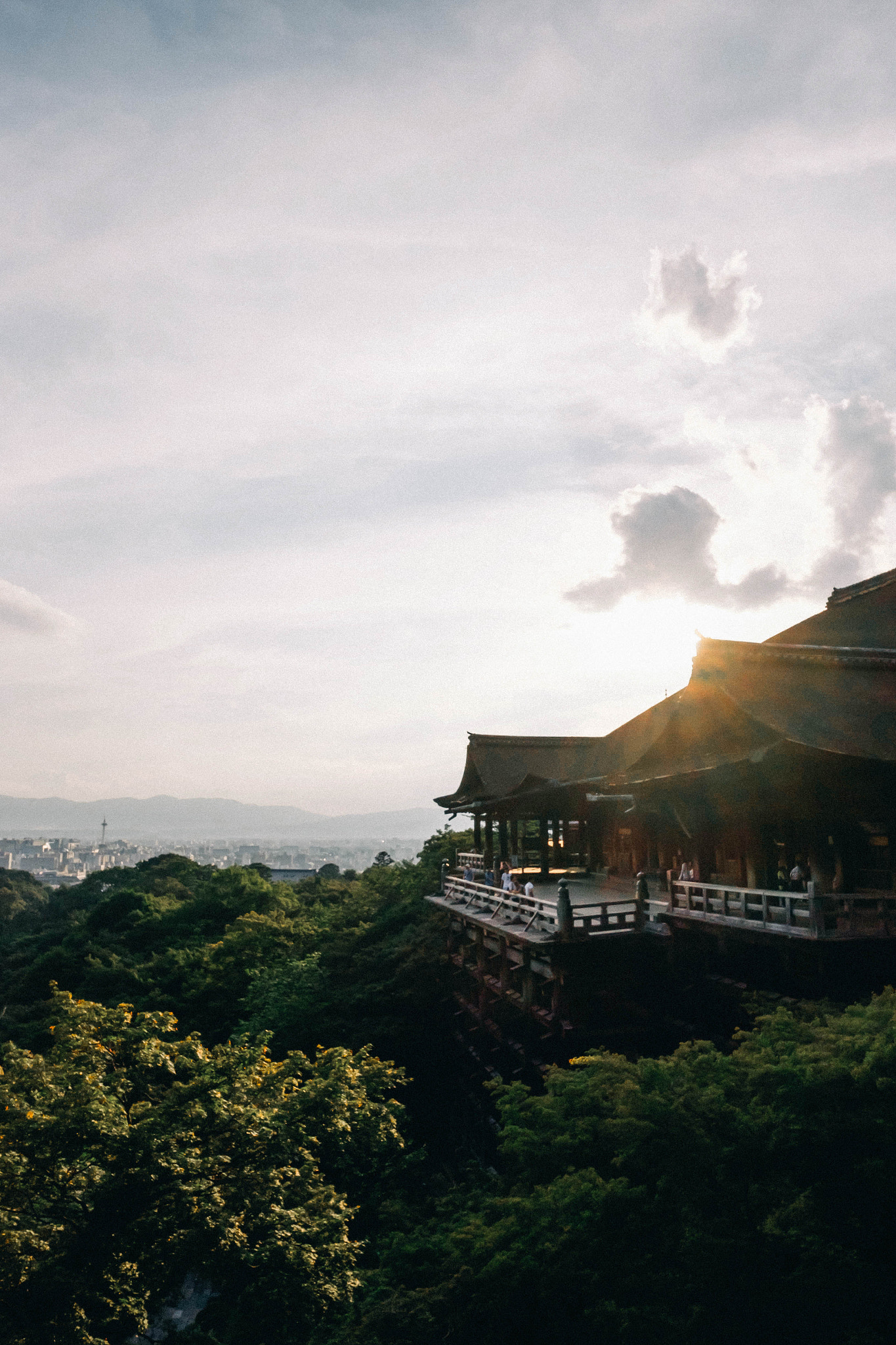 Fujifilm X-T10 + Fujifilm XF 14mm F2.8 R sample photo. Kyoto photography