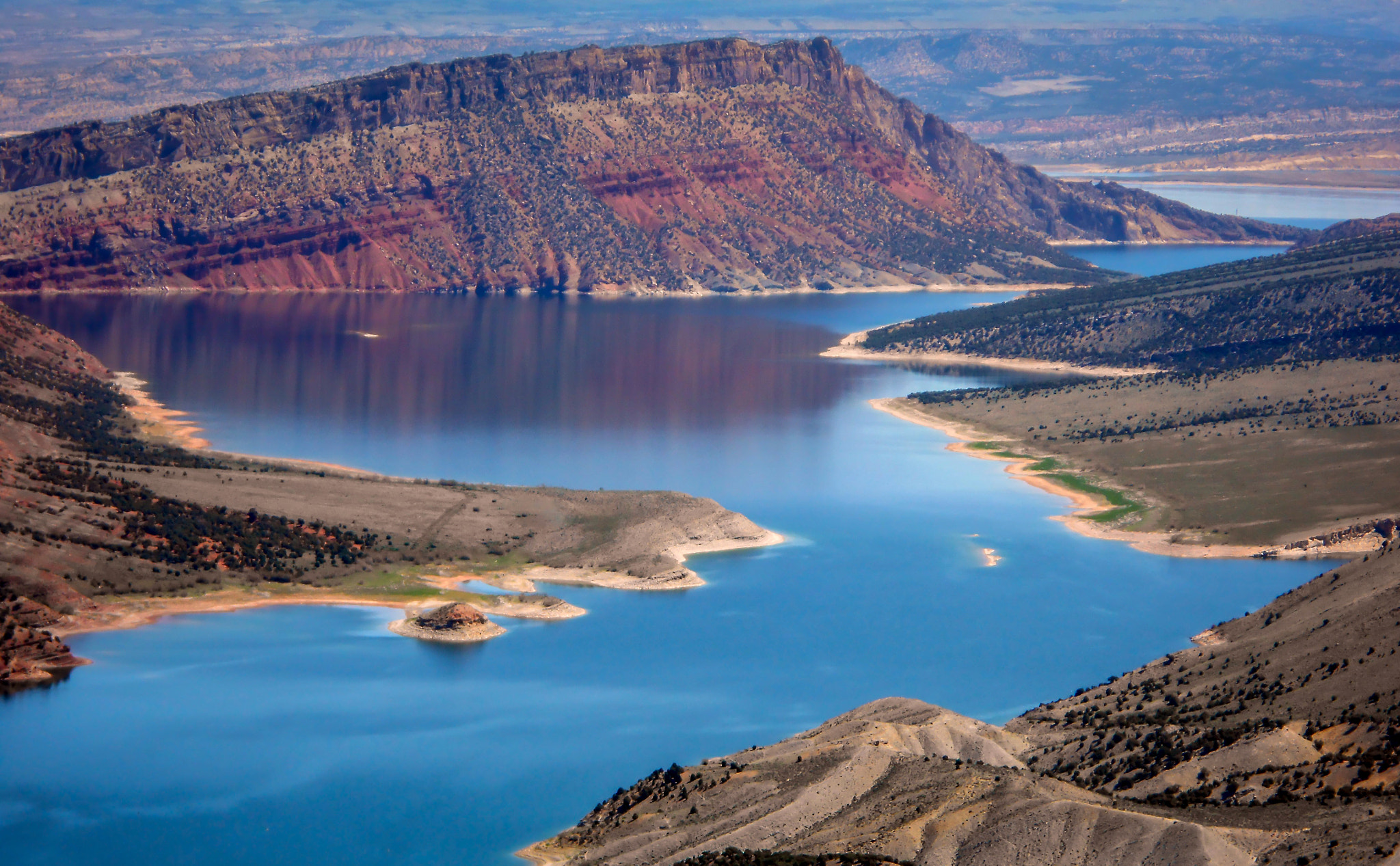 Nikon COOLPIX S4200 sample photo. Flaming gorge photography