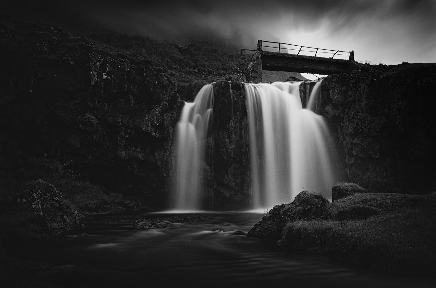 Pentax smc DA 12-24mm F4.0 ED AL (IF) sample photo. Bridge over kirkjufellsfoss photography