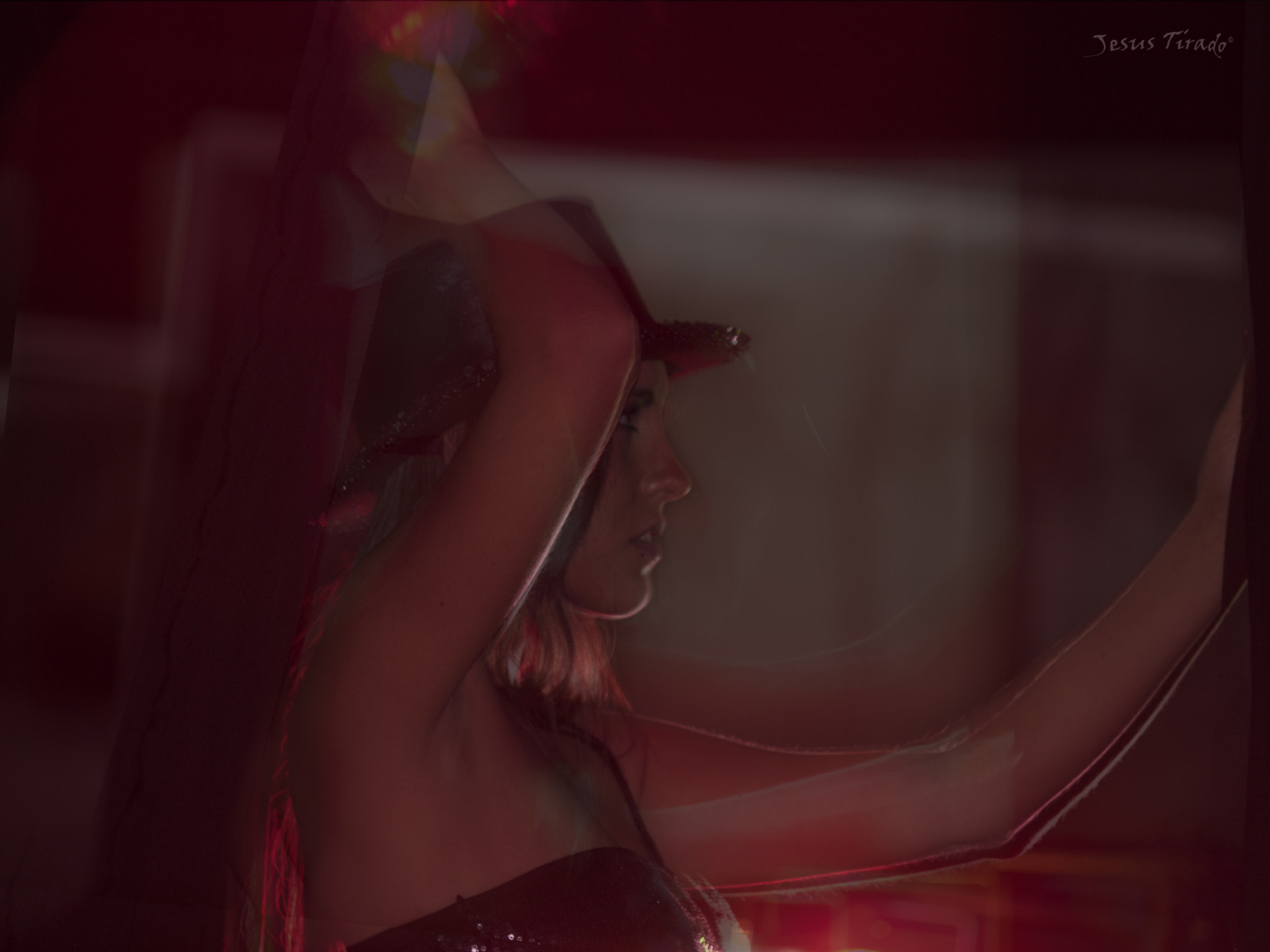 Olympus E-30 sample photo. Vic in red circus photography