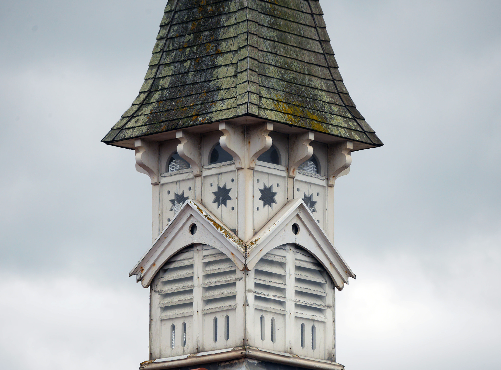 LUMIX G VARIO 45-150/F4.0-5.6 sample photo. Library tower photography