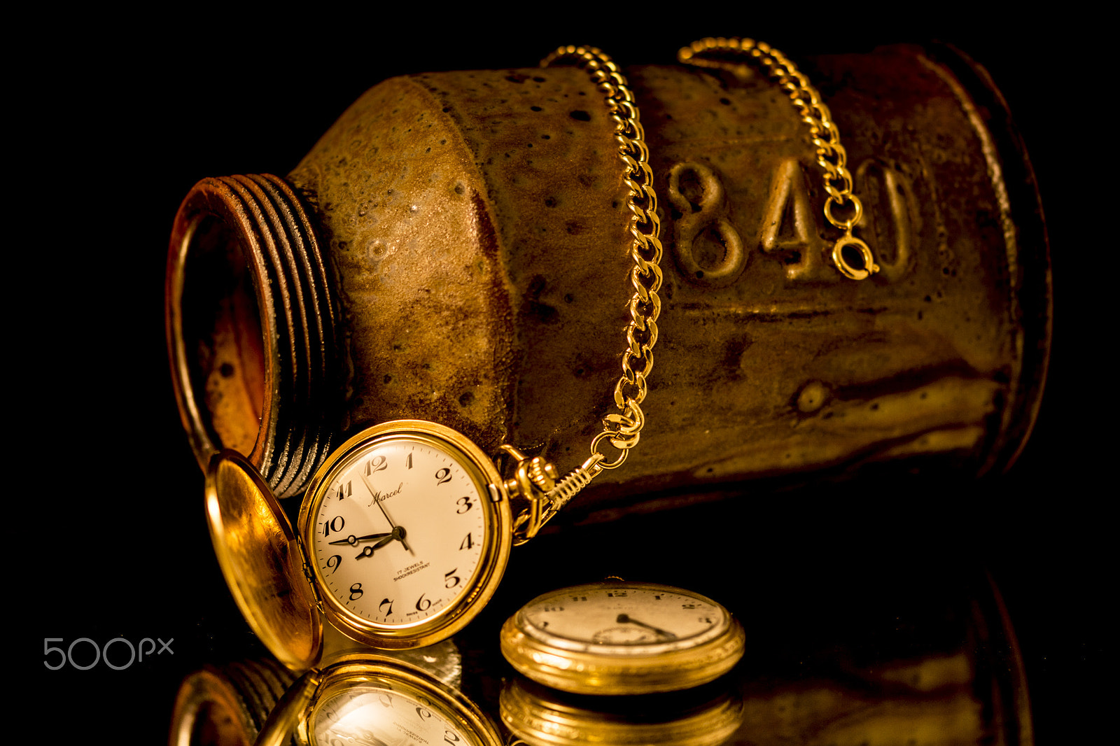Sony SLT-A65 (SLT-A65V) + 105mm F2.8 sample photo. Pocket watches and pottery photography