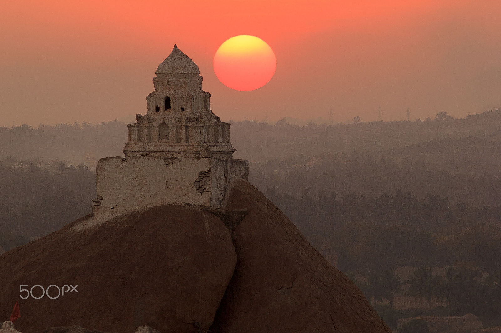 Canon EOS 60D + Canon EF 300mm F4L IS USM sample photo. Shiva temple hampi sunset photography