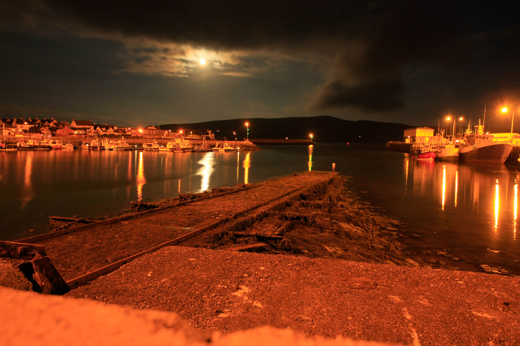Sigma 8-16mm F4.5-5.6 DC HSM sample photo. Dingle photography