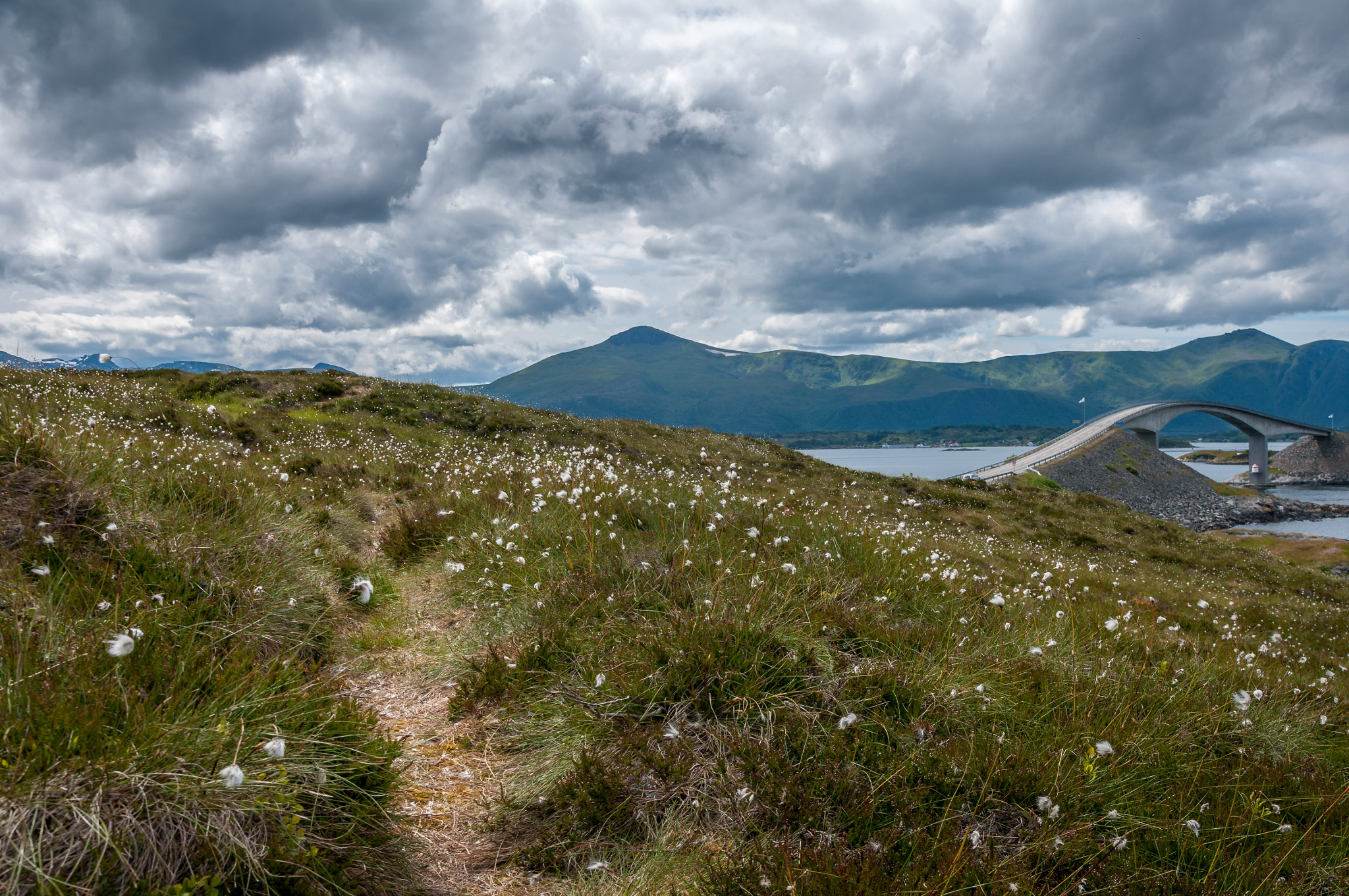 Pentax K-7 sample photo. Atlantic road 2 photography
