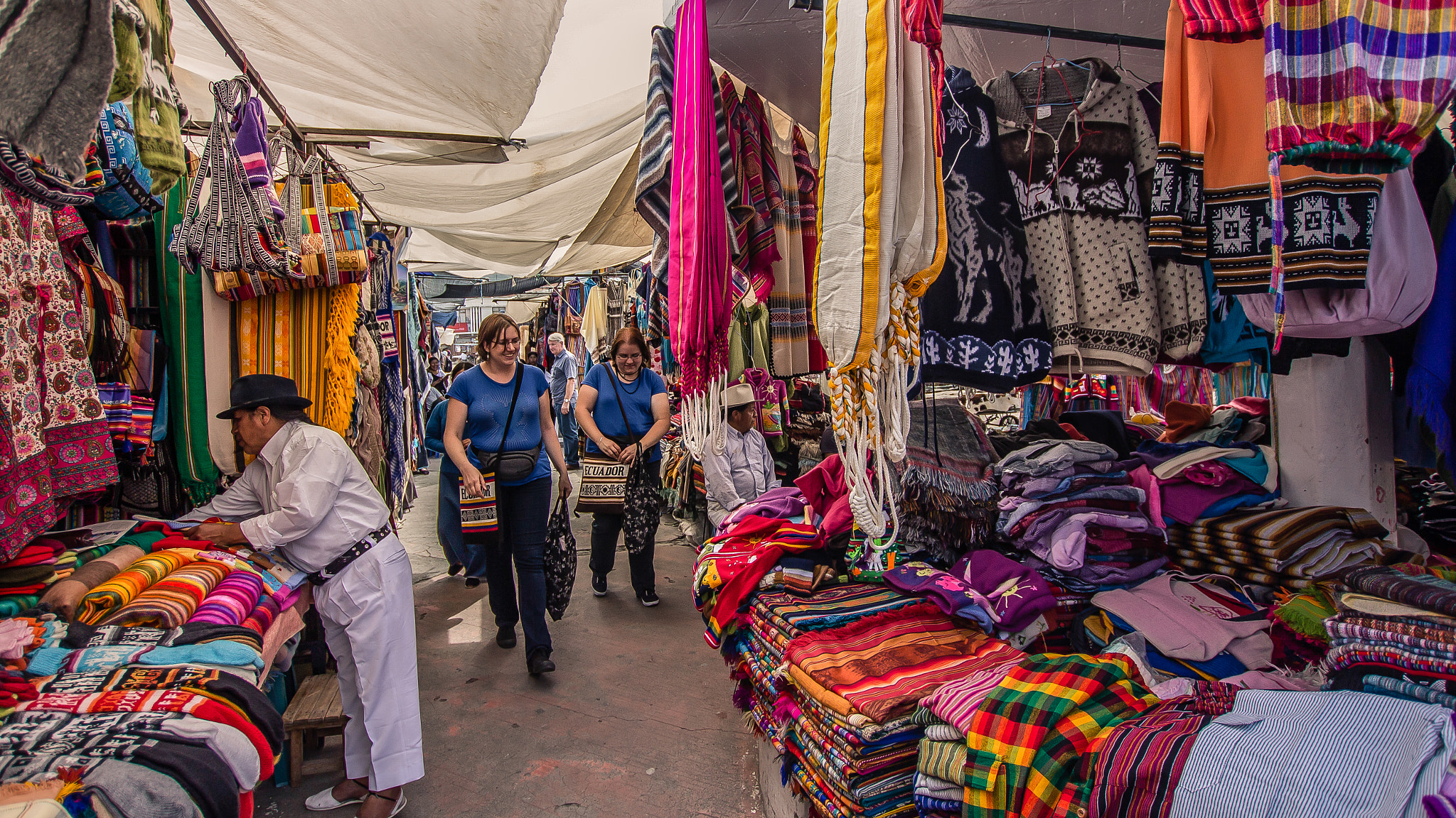 Sigma 10-20mm F3.5 EX DC HSM sample photo. Otabalo-ecuador photography