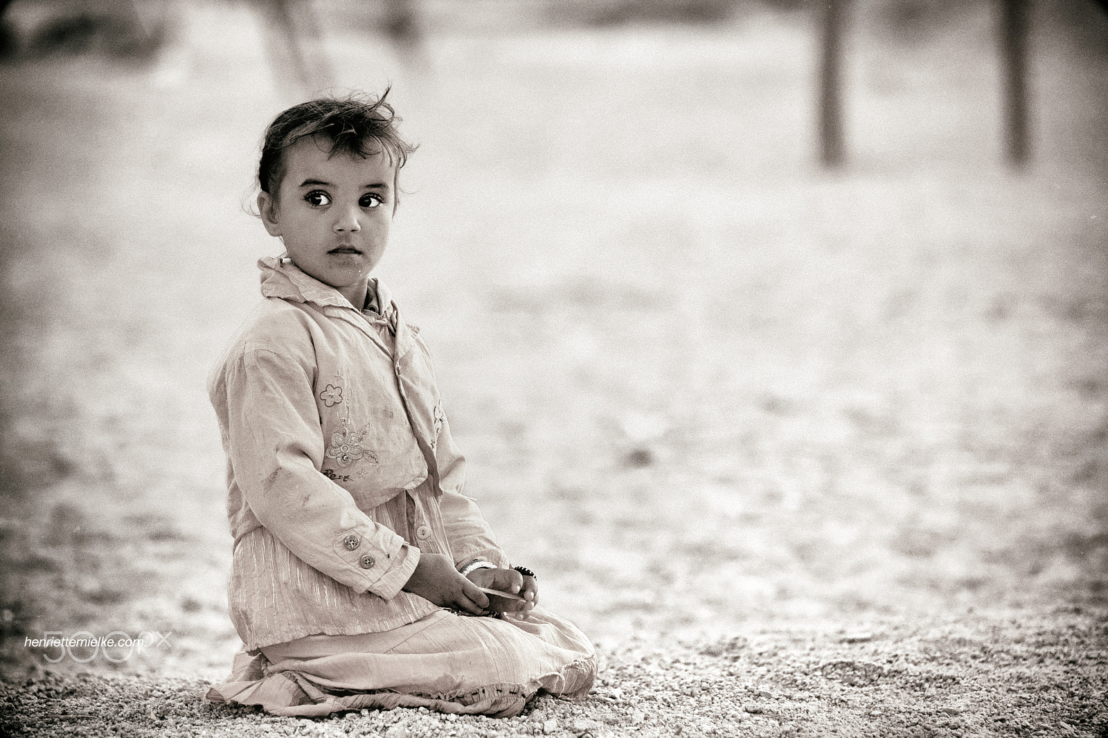 Canon EOS-1D Mark III sample photo. A bedouin girl photography
