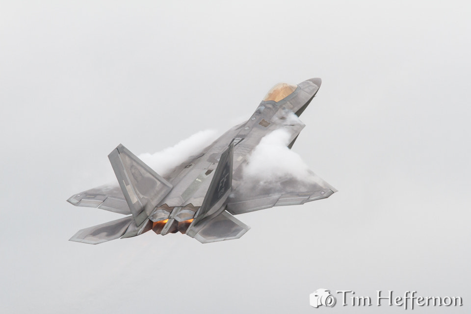 Canon EOS 7D + Canon EF 300mm F4L IS USM sample photo. Lockheed martin f-22a raptor photography