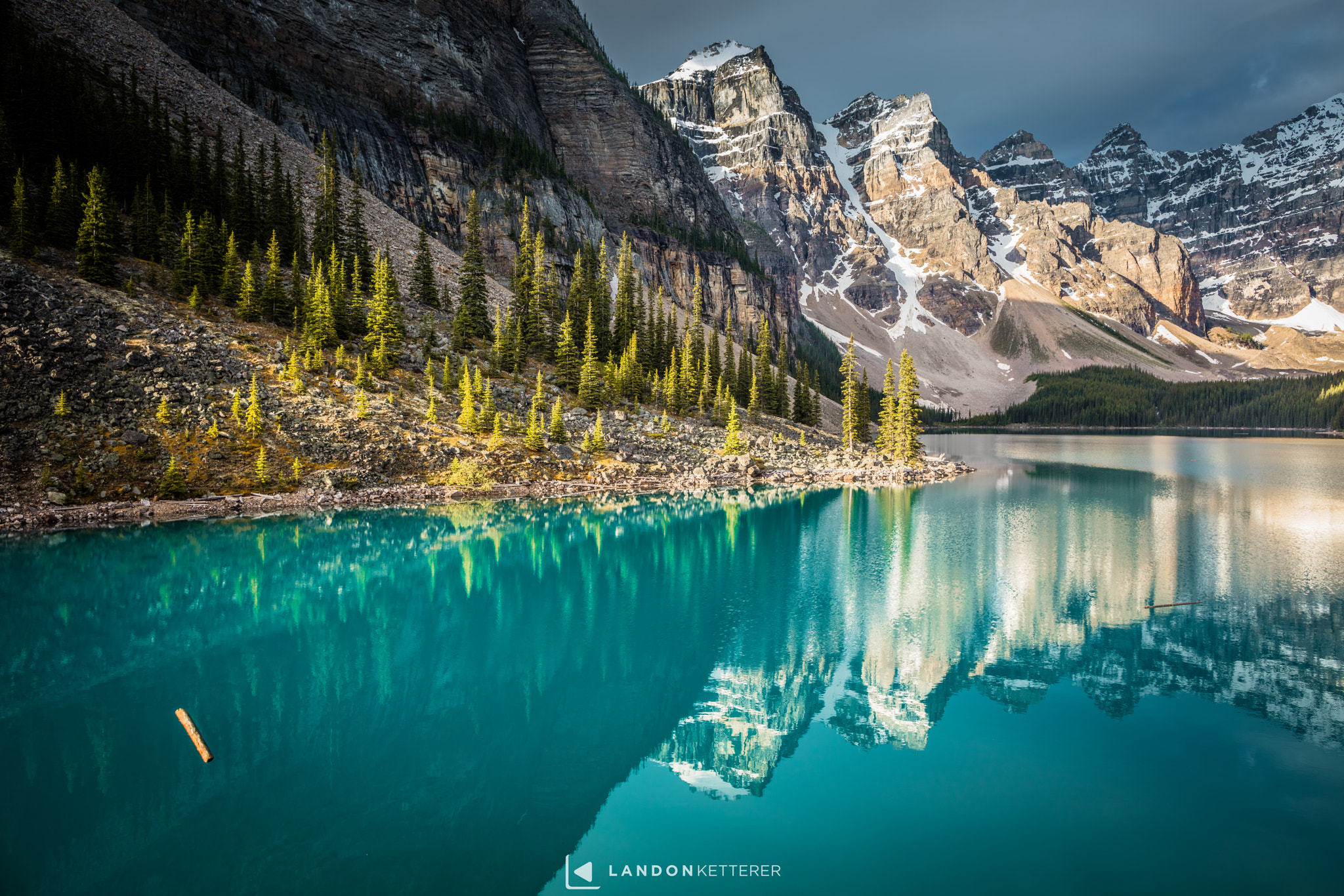 Canon EOS 5DS + Canon EF 24mm F1.4L II USM sample photo. Floating on moraine photography