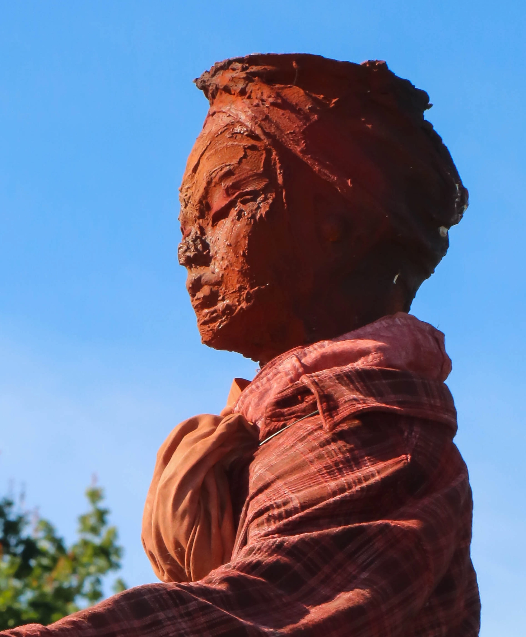 Canon EF-S 17-85mm F4-5.6 IS USM sample photo. African woman photography