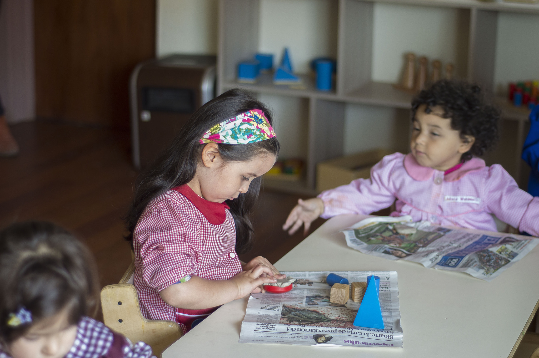 AF Nikkor 50mm f/1.8 sample photo. Kindergarten montessori photography