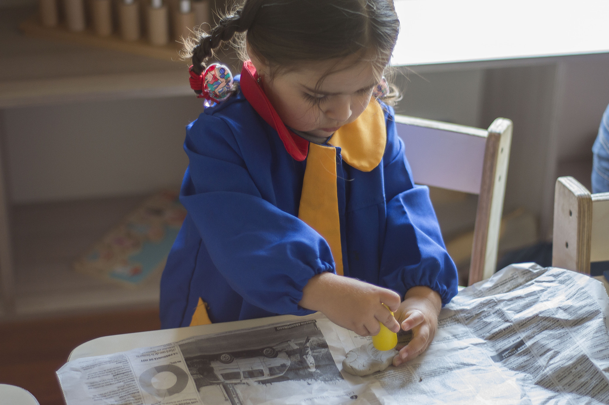 Nikon D3200 + AF Nikkor 50mm f/1.8 sample photo. Kindergarten montessori photography
