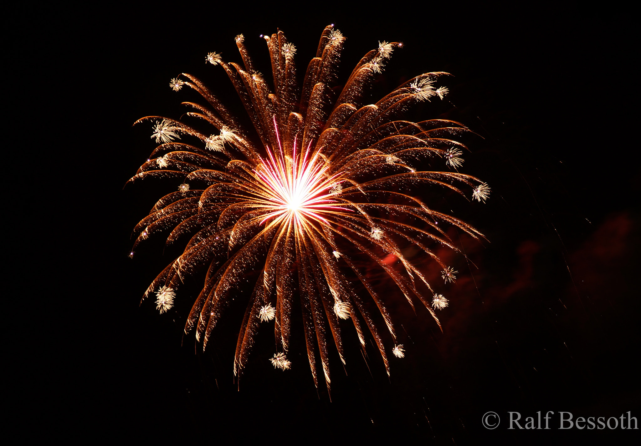 Sony a99 II + 24-70mm F2.8-2.8 SSM sample photo. Fireworks photography