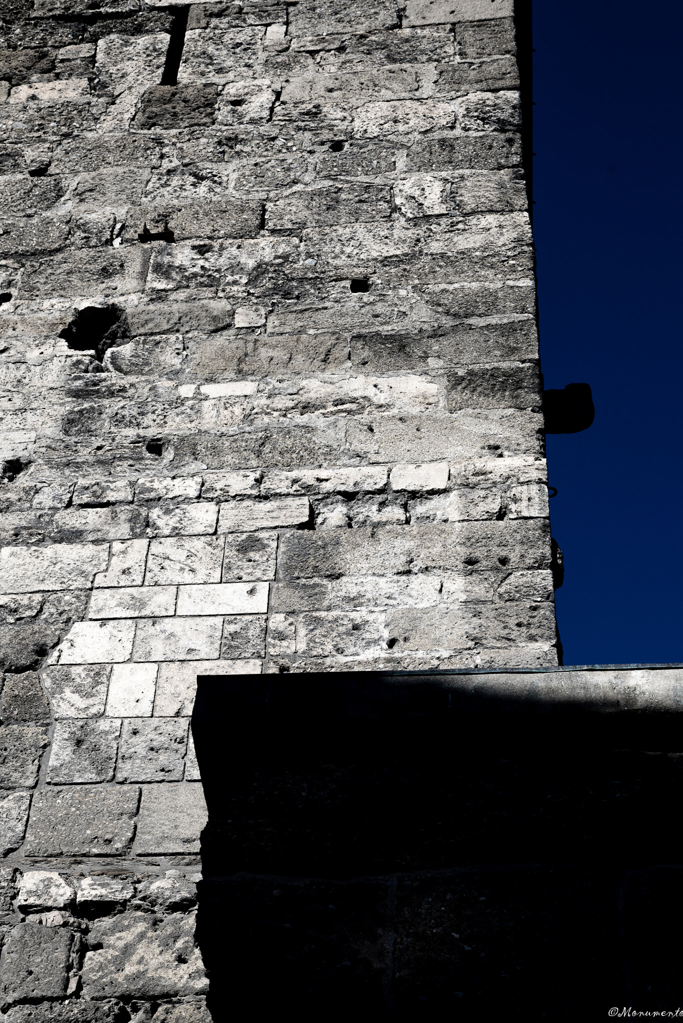 AF Zoom-Nikkor 35-80mm f/4-5.6D N sample photo. Squares photography