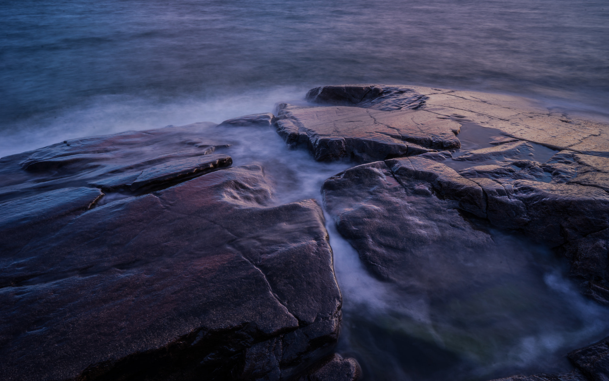 Sony a7 + ZEISS Batis 25mm F2 sample photo. Red rock spirit photography