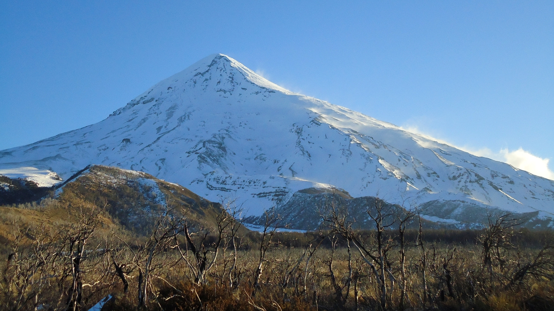 Sony Cyber-shot DSC-W330 sample photo. Lanin argentina.jpg photography