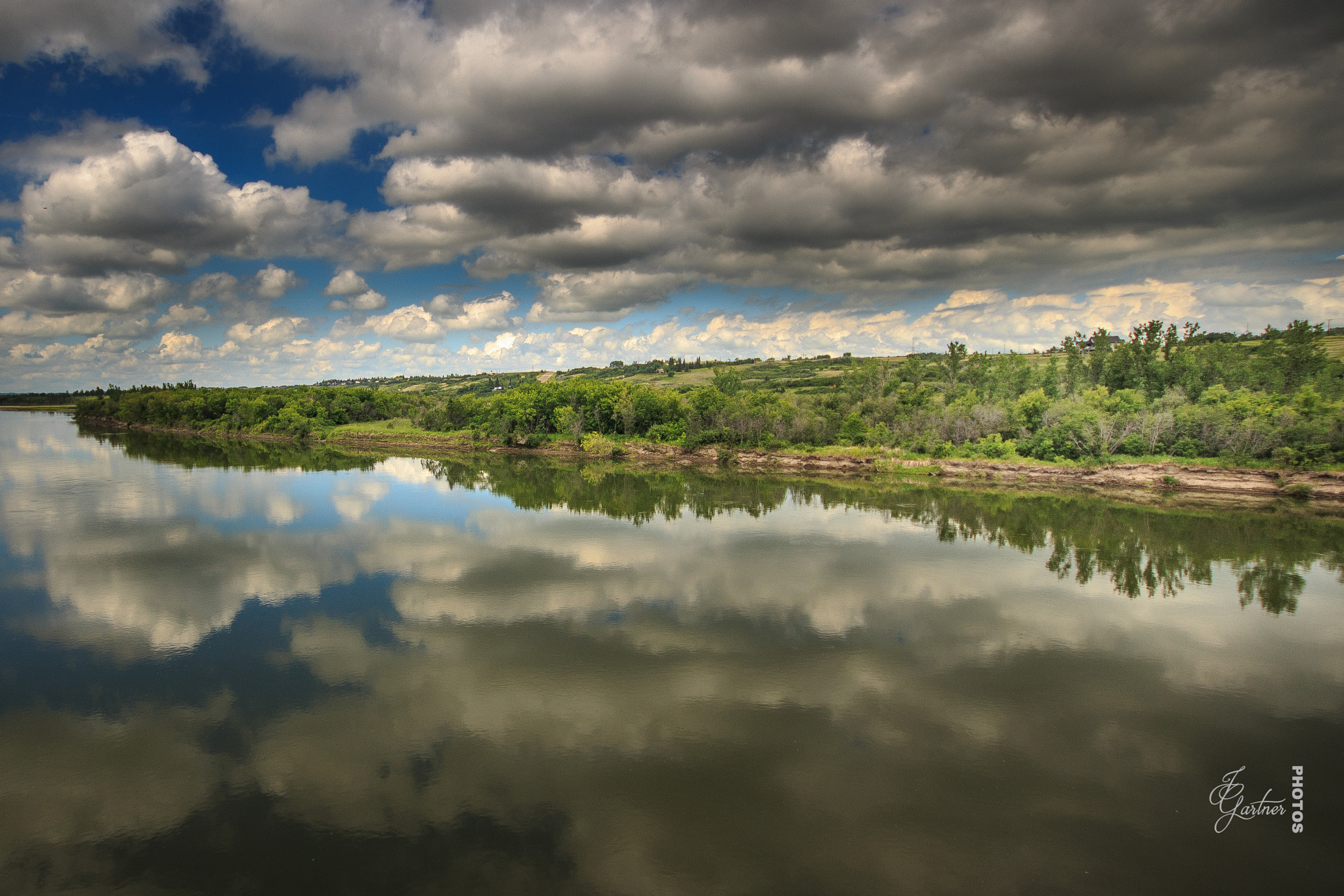 Canon EOS 650D (EOS Rebel T4i / EOS Kiss X6i) sample photo. Moody n sask river photography