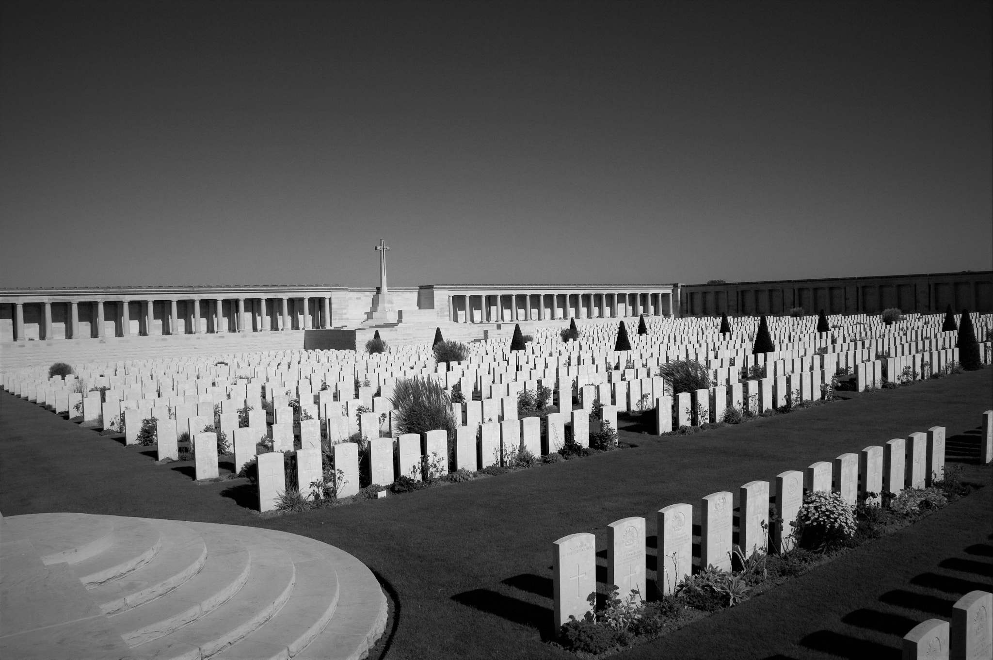 Pentax K-7 sample photo. Pozieres british cemetary photography