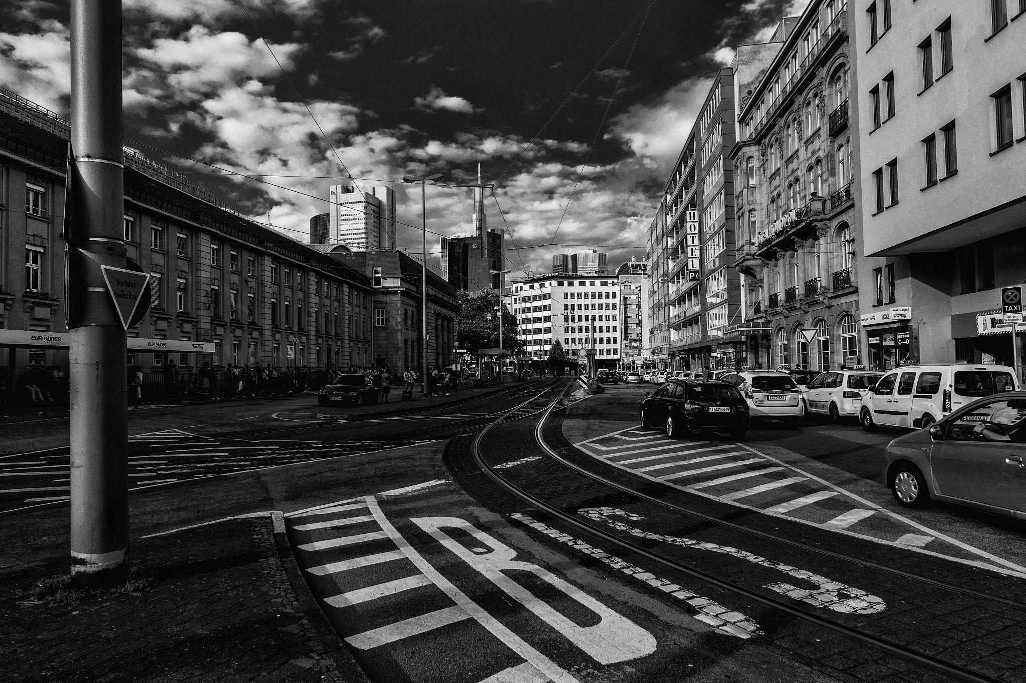 Canon EOS 70D + Canon EF 300mm f/2.8L sample photo. Frankfurt streets photography