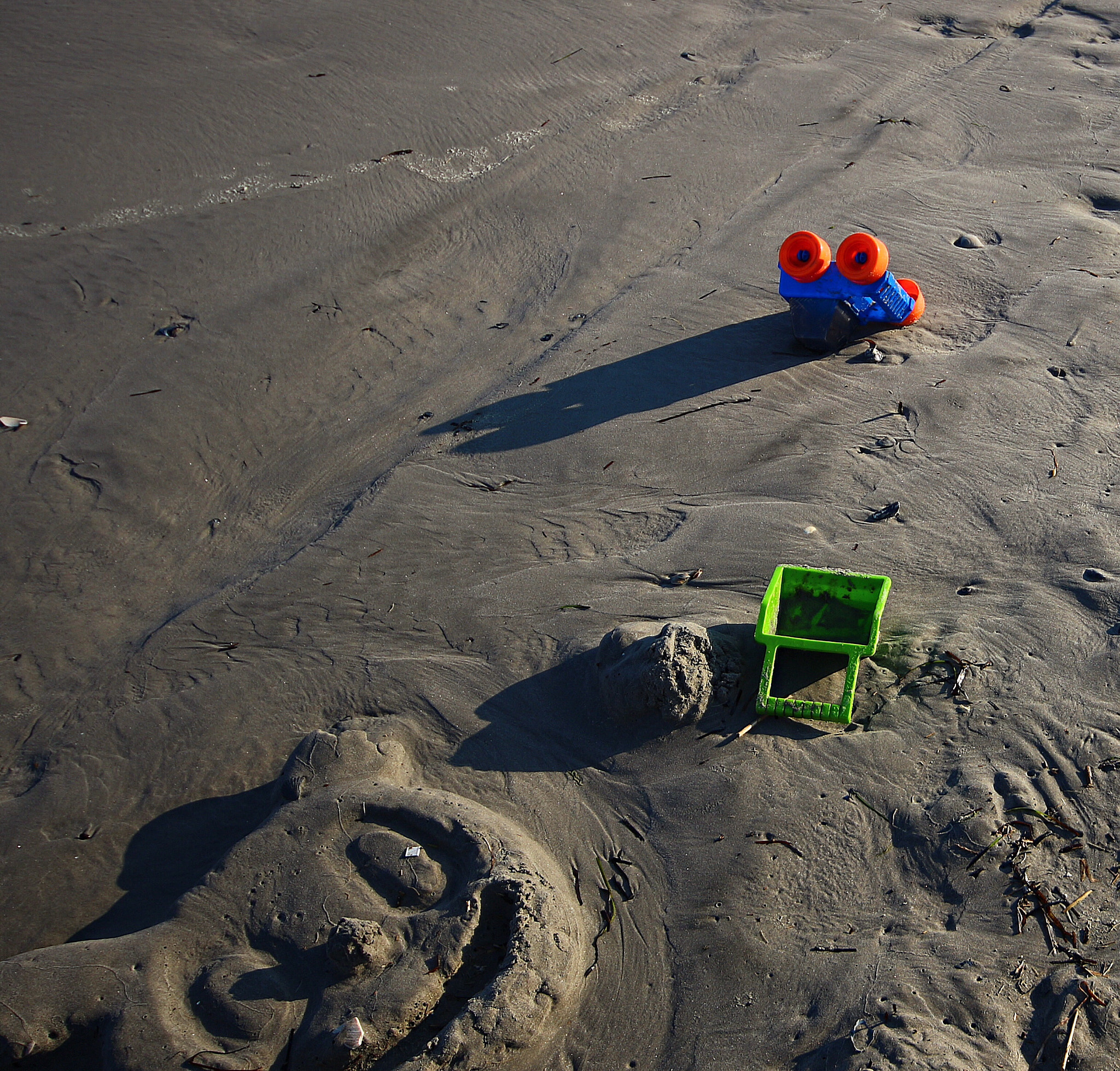 Canon EOS 650D (EOS Rebel T4i / EOS Kiss X6i) + Canon 10-20mm sample photo. Mickey? photography