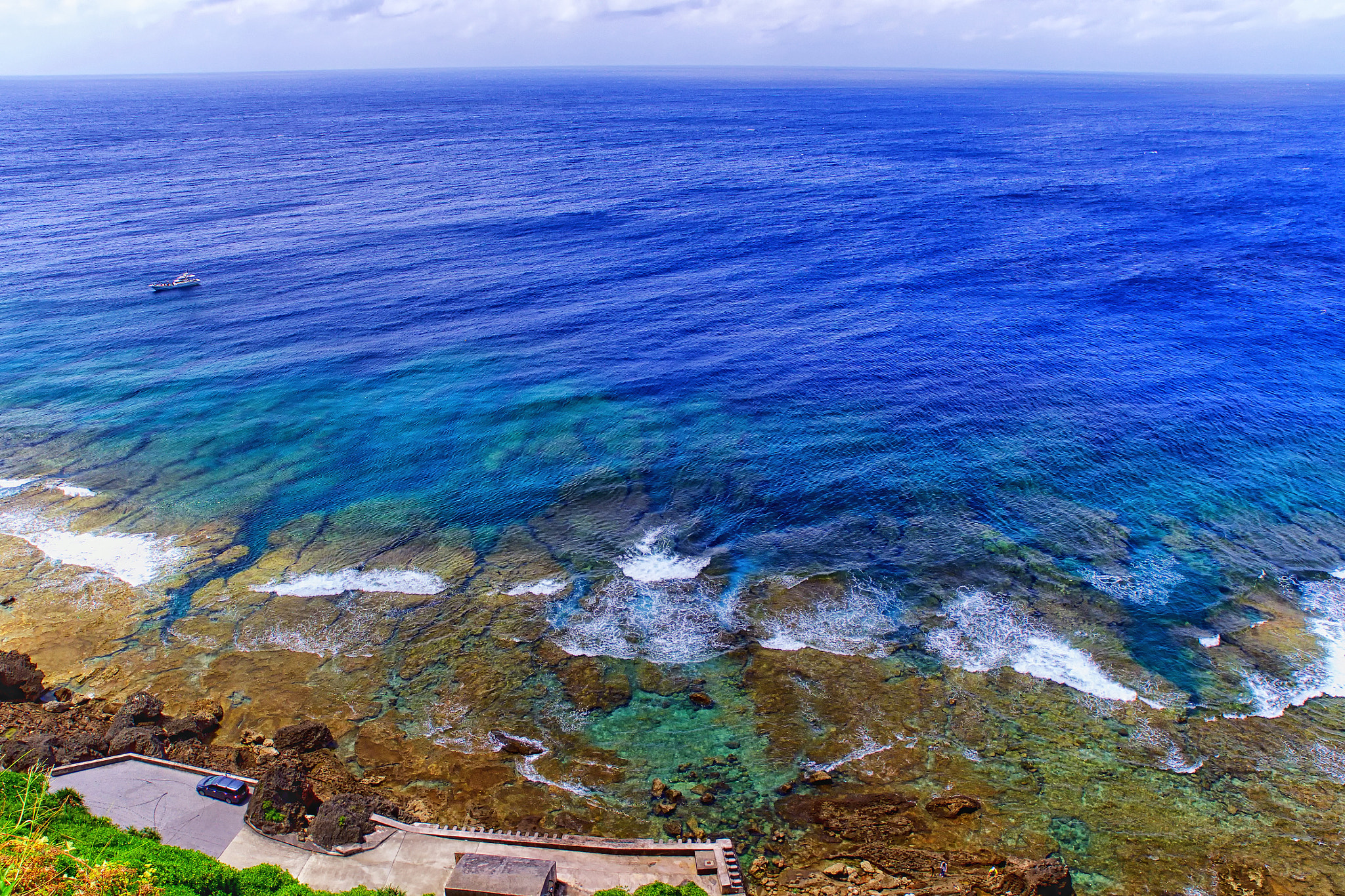 Panasonic Lumix DMC-GH3 + OLYMPUS DIGITAL 12-60mm Lens sample photo. Okinawa ie island gush (wajii) lookout. photography