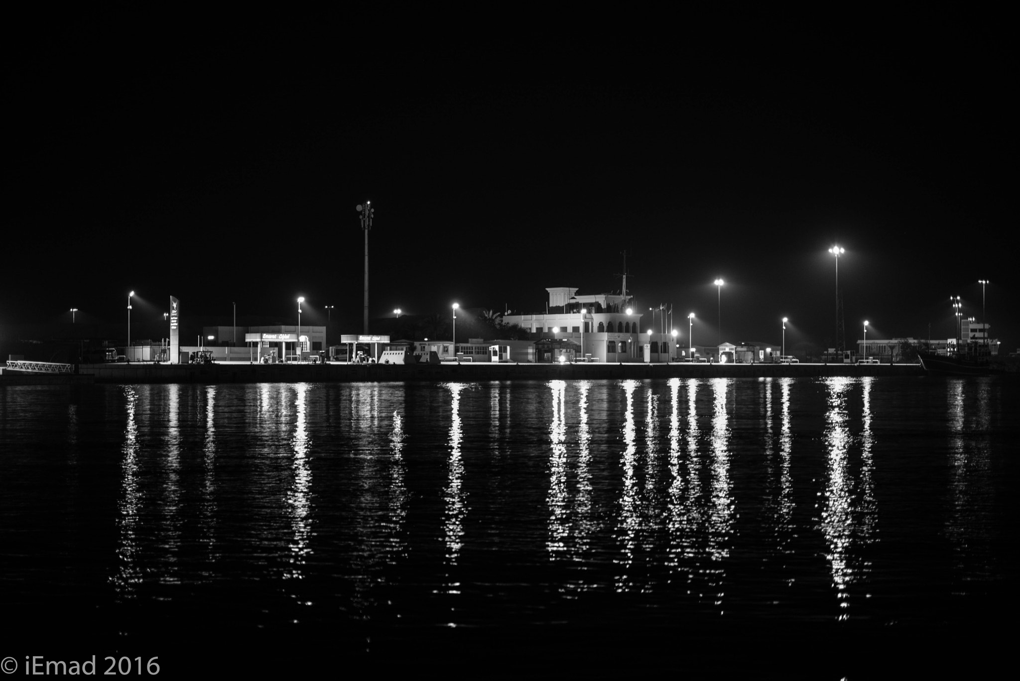 Leica APO-Summicron-M 50mm F2 ASPH sample photo. Serenity of the night... photography