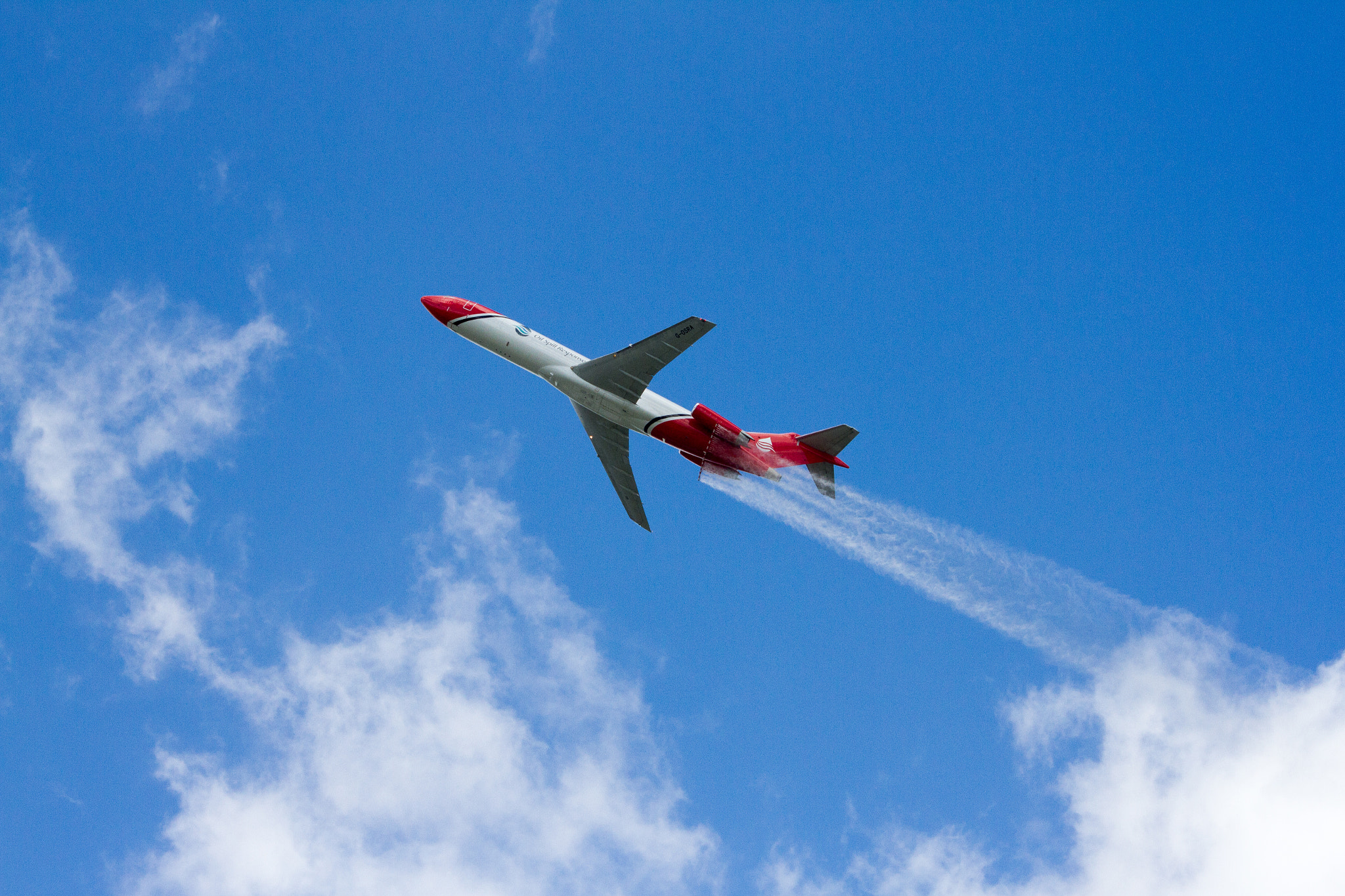 Sigma 70-300mm F4-5.6 APO DG Macro sample photo. Boeing 727 photography