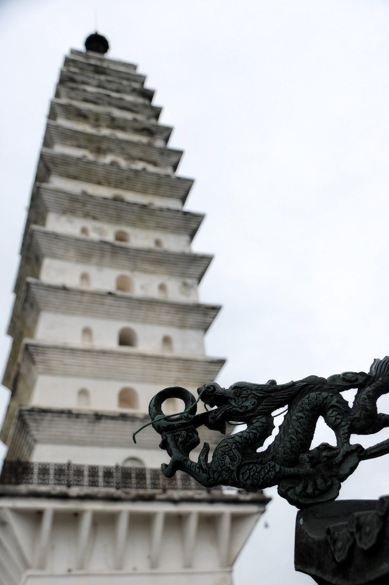 Canon EF-S 18-200mm F3.5-5.6 IS sample photo. 金顶寺 photography