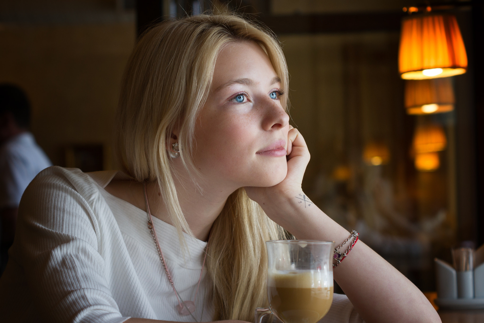 Sony Alpha DSLR-A500 + Sony DT 50mm F1.8 SAM sample photo. Morning coffee photography