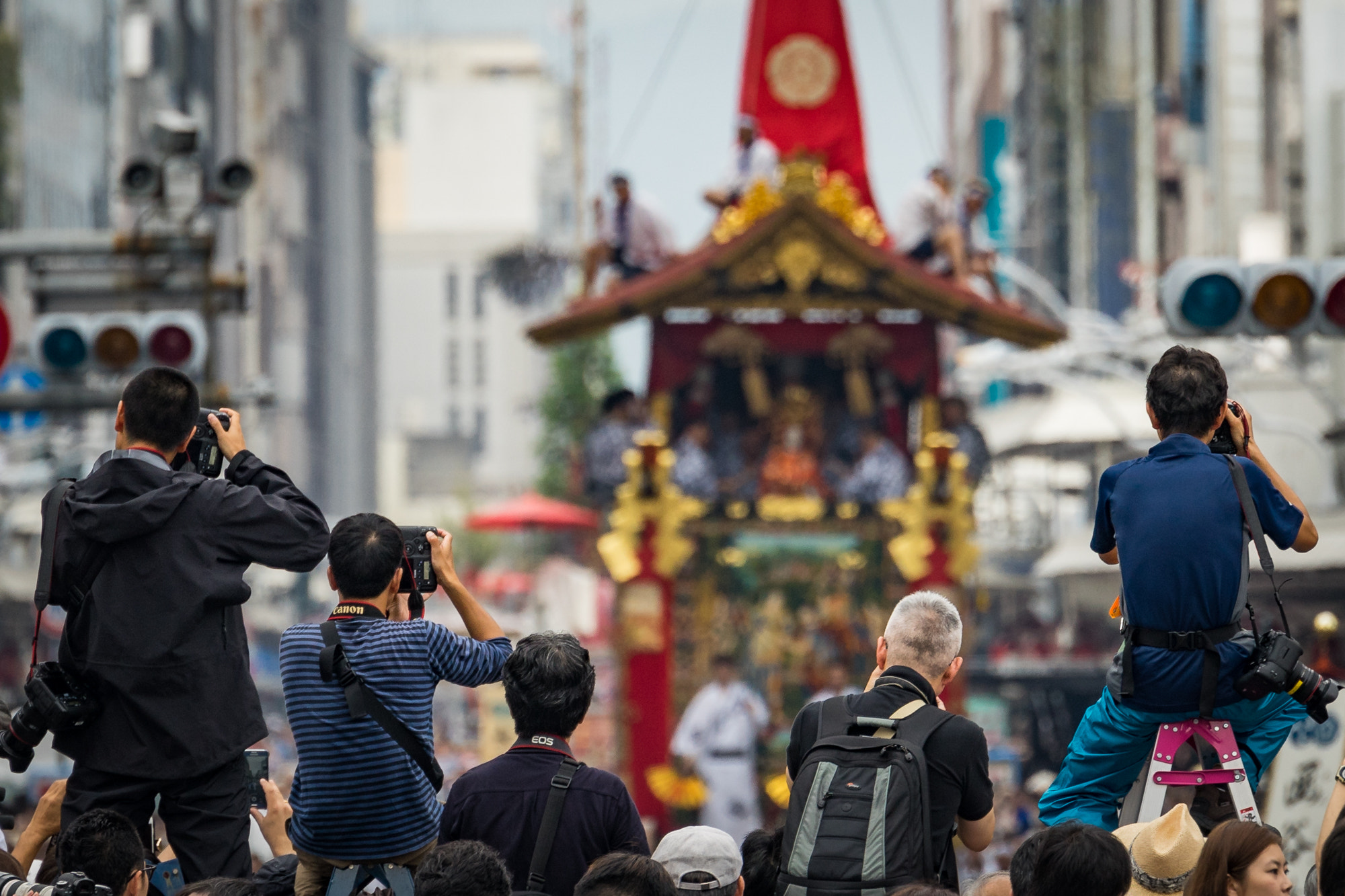 Sony FE 70-300mm F4.5-5.6 G OSS sample photo. Photographer photography