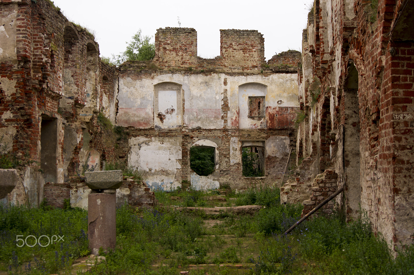 Sony Alpha DSLR-A450 + Sony DT 18-55mm F3.5-5.6 SAM sample photo. Brandenburg castle ruins photography