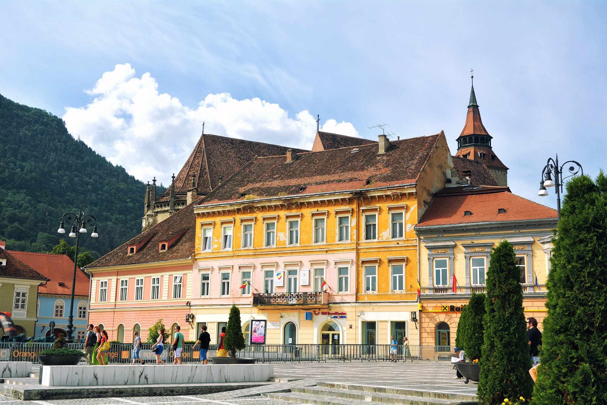 Nikon D7100 + Sigma 18-50mm F2.8 EX DC sample photo. Brasov photography