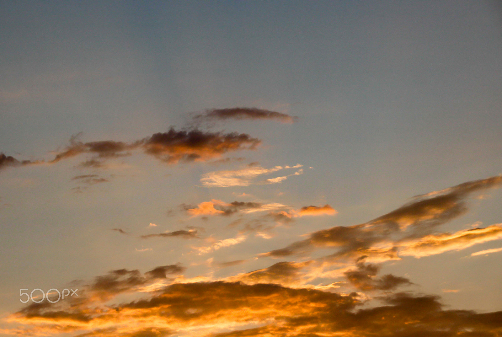 Sigma 18-250mm F3.5-6.3 DC OS HSM sample photo. Colorful clouds and sky at sunset photography
