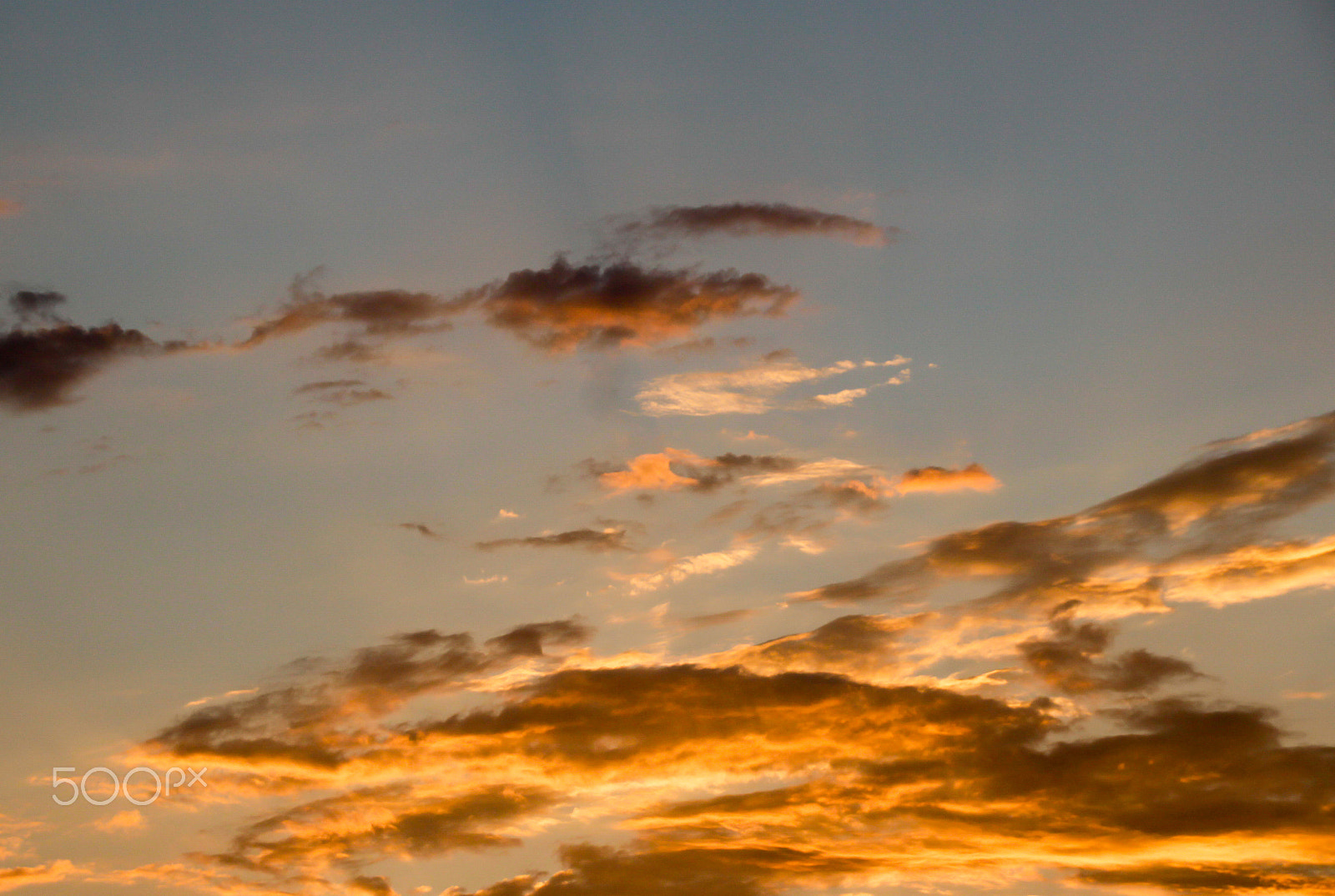 Sigma 18-250mm F3.5-6.3 DC OS HSM sample photo. Colorful clouds and sky at sunset photography
