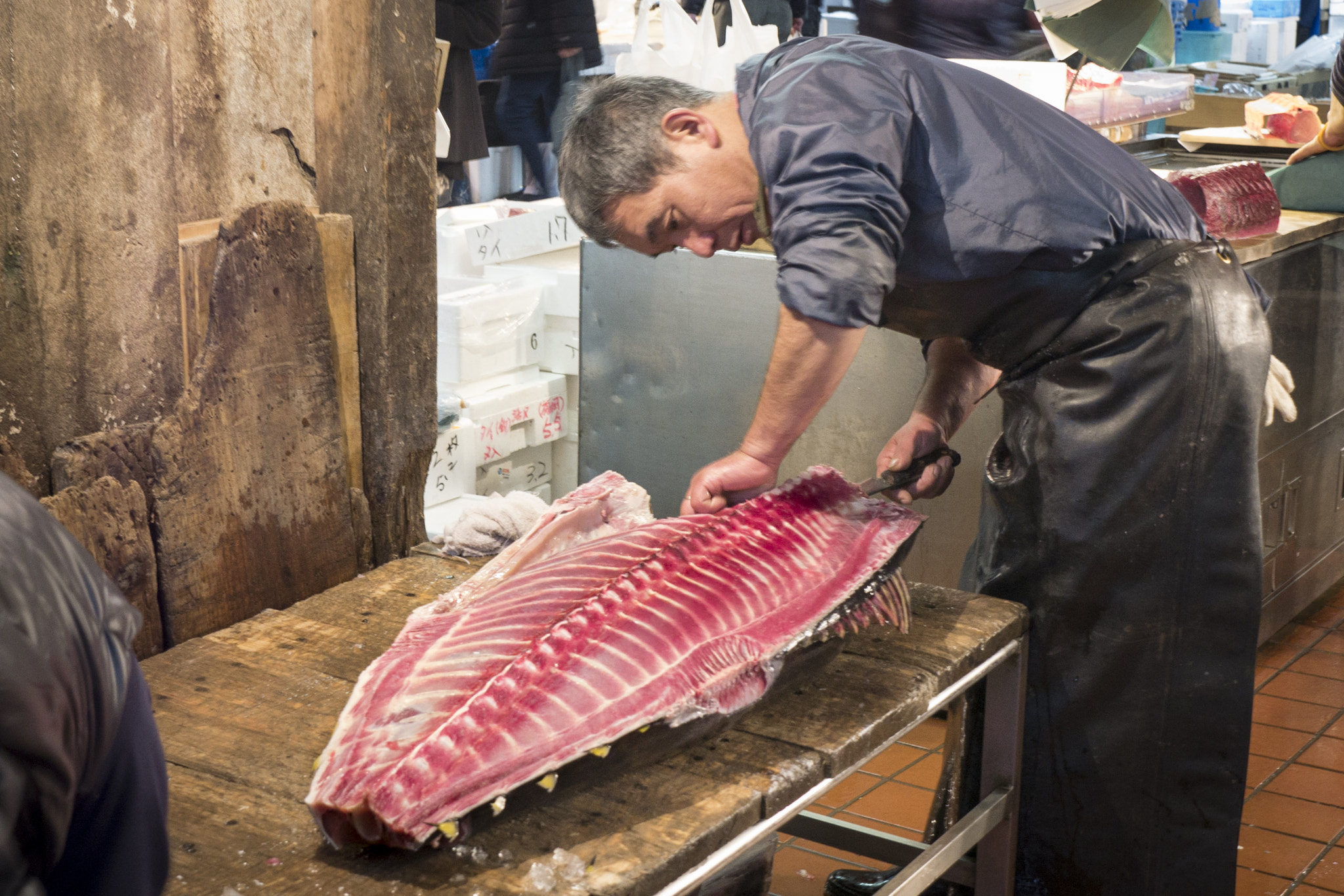 Panasonic Lumix DMC-GX7 sample photo. Tsukiji fish market, tokyo, japan photography
