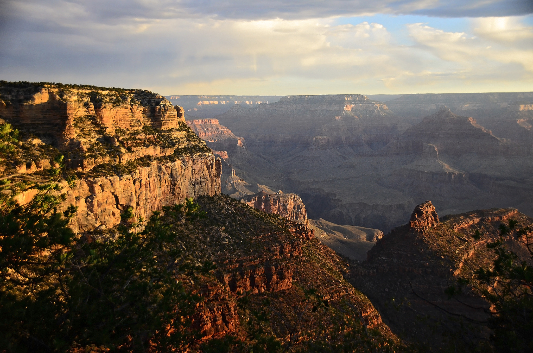 Nikon D7000 + Nikon PC-E Nikkor 24mm F3.5D ED Tilt-Shift sample photo. Sunrise on the grand canyon photography