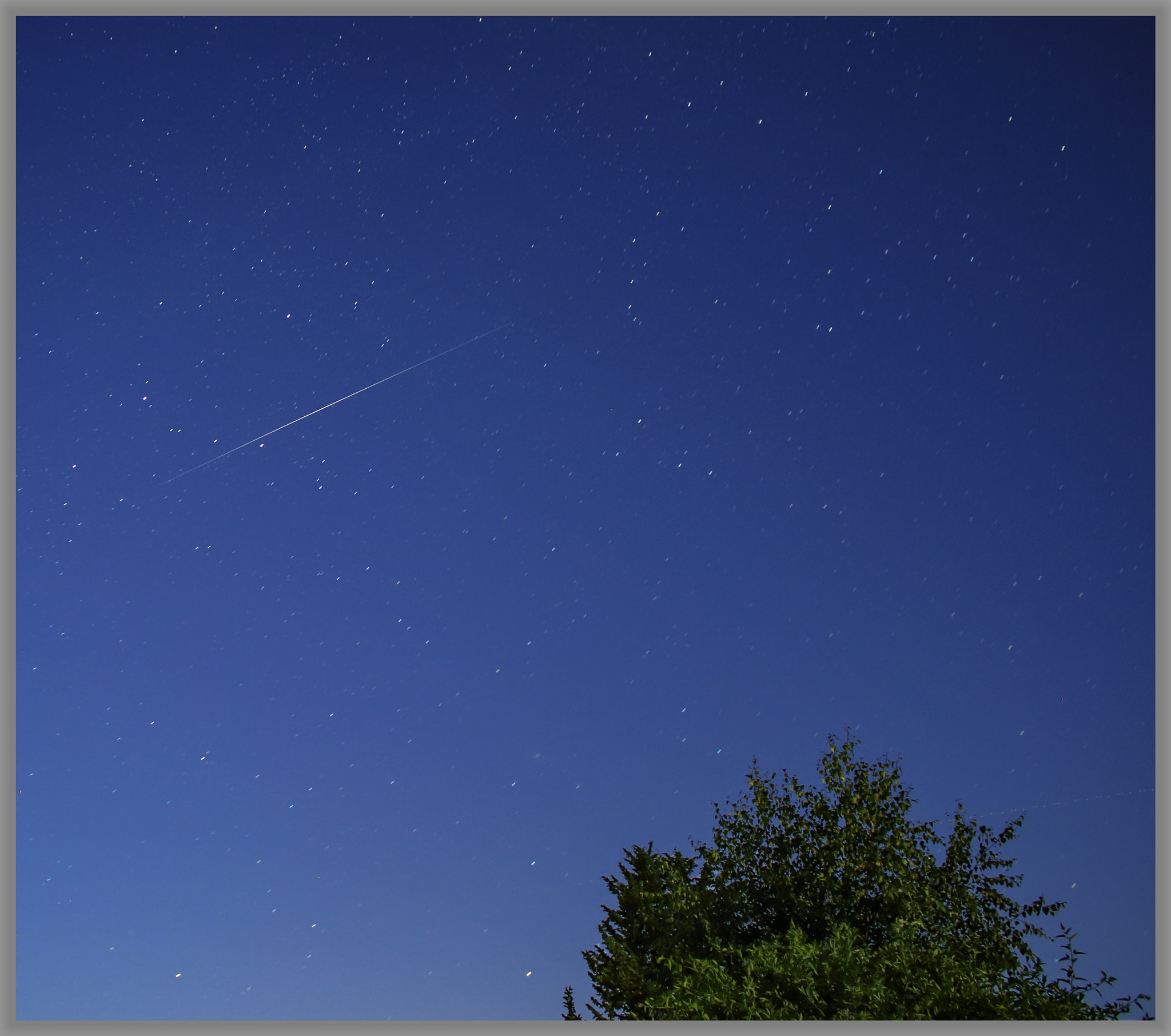 Canon EOS 750D (EOS Rebel T6i / EOS Kiss X8i) sample photo. Iridium 5, mag -1.1 flare photography