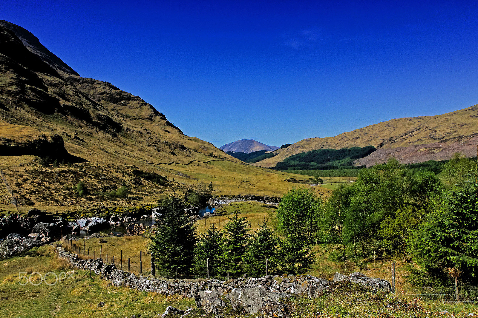 Canon EF-S 17-55mm F2.8 IS USM sample photo. Glen etive photography