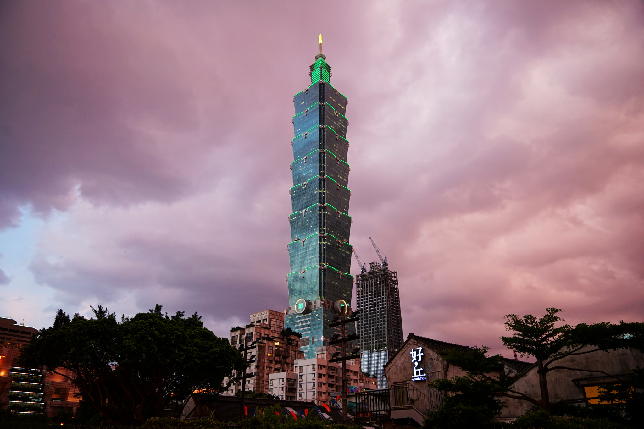 Sony FE 24-70mm F2.8 GM sample photo. Taipei 101 photography