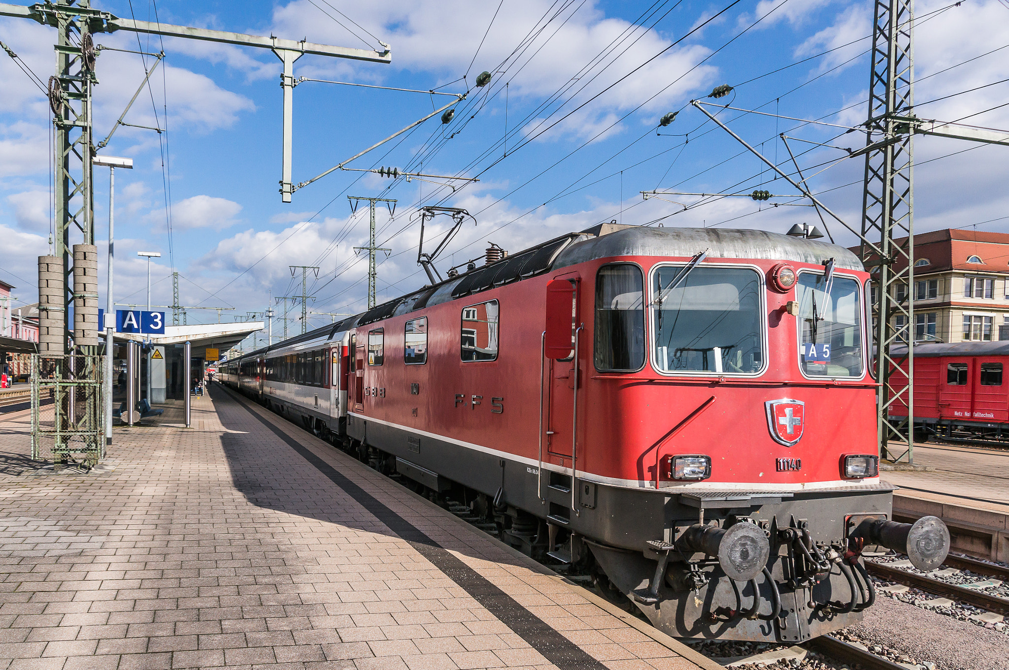 Sony Alpha NEX-6 + Tamron AF 28-105mm F4-5.6 [IF] sample photo. Ic 185 nach zürich nach lokwechsel photography