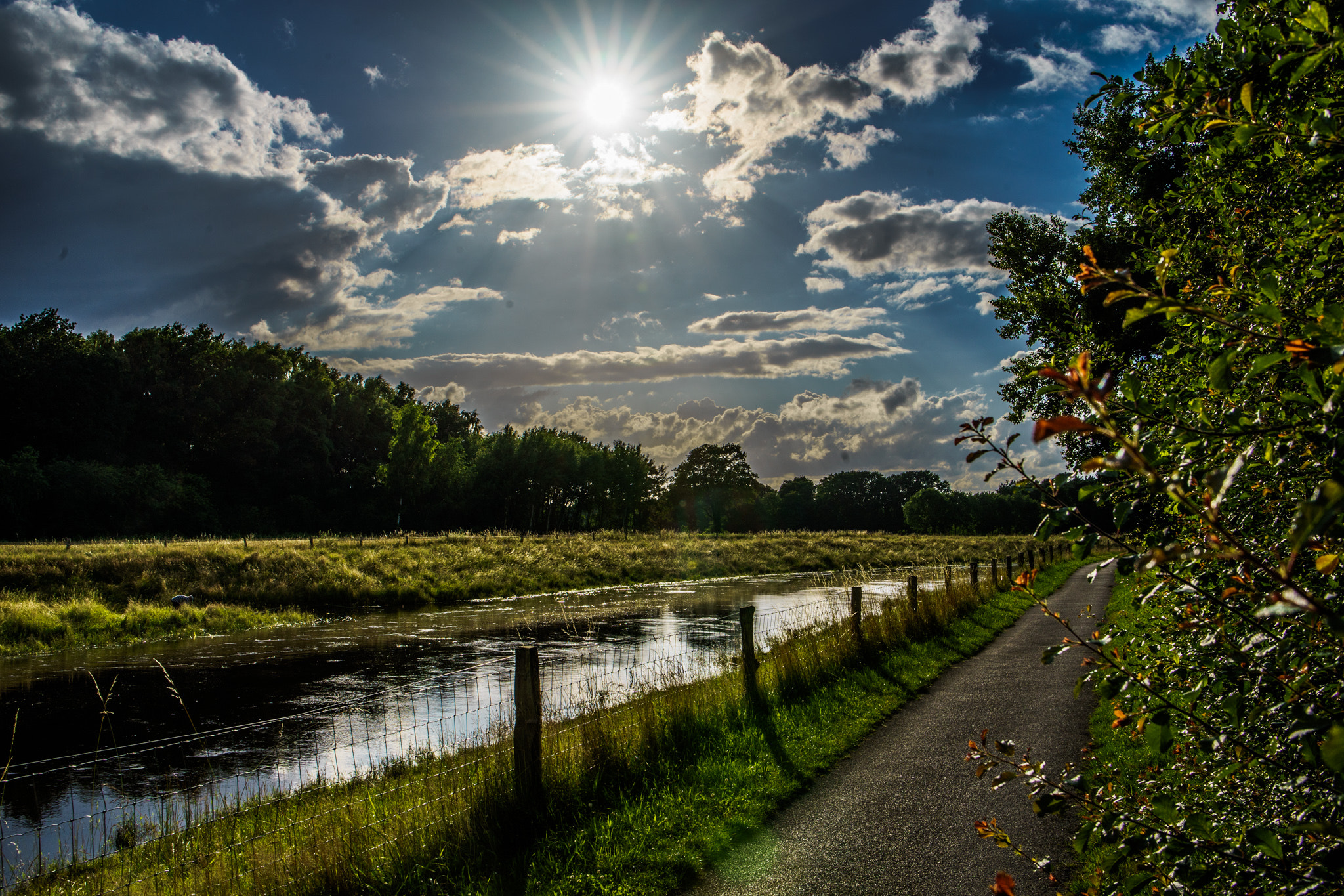 Sony a7 II + Tamron SP 35mm F1.8 Di VC USD sample photo. Clouds photography