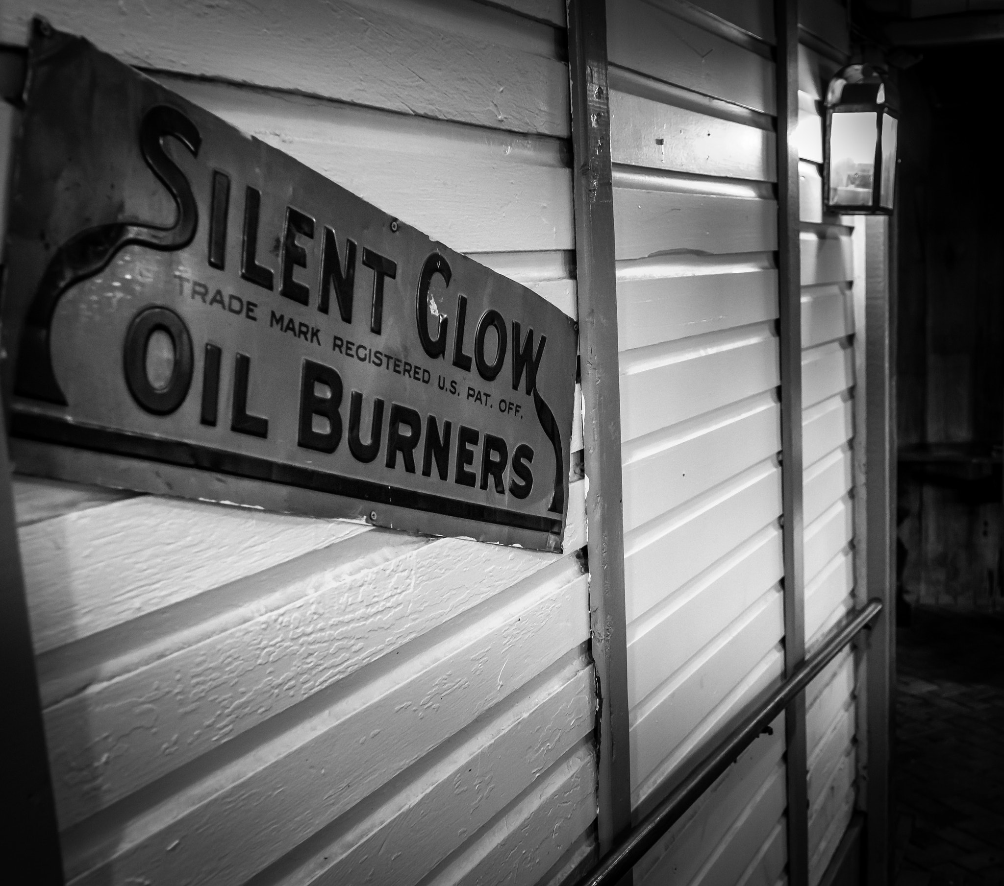 Sigma 18-35mm f/1.8 DC HSM sample photo. Silent glow photography